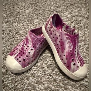 Native Toddler Shoes size 8